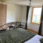 La Pautiere Bed and Breakfast Saint-Sauveur-Lendelin