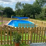 La Pautiere Bed and Breakfast Saint-Sauveur-Lendelin