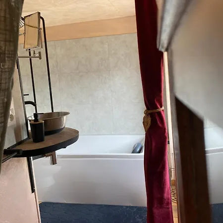 Bed & Breakfast La Pautiere